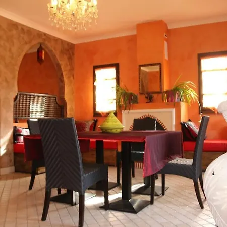 Erfou, 7 Au Village Naturiste Couple Only Agde